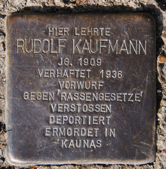 Dr. Rudolf Kaufmann, geb. 1909 / Hohe Straße 30