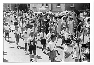 Letzter Gregorius-Umzug der Schulklassen